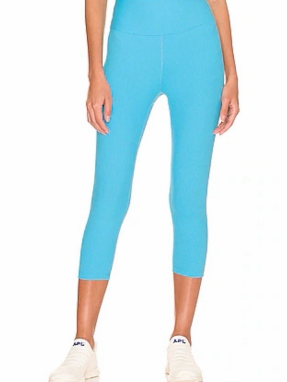 Years of Ours Ribbed Capri Size M.